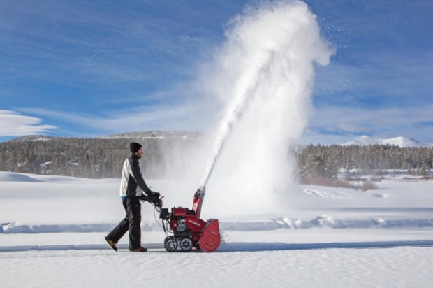 10 Questions about Commercial Snow Blowers