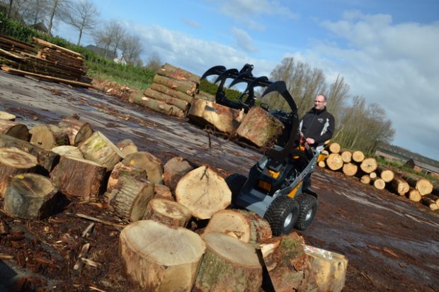 Check Out the Cool Compact Equipment from the GIANT Brand (a photo blog)