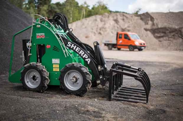 Triple E Equipment Compact Tool Carriers — 2016 Spec Guide