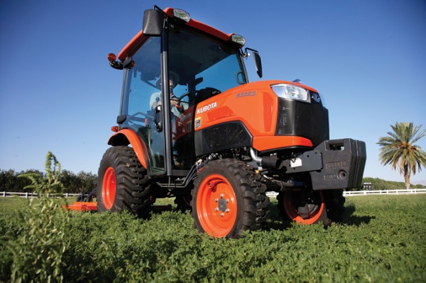 Kubota Compact Tractors — 2014 Spec Guide
