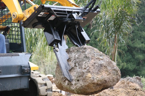 2014 Attachment Awards — Paladin Jawz Grabbing Tools