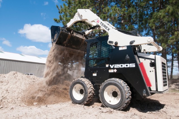 Operating Tips to Extend the Life of a Skid Steer Loader