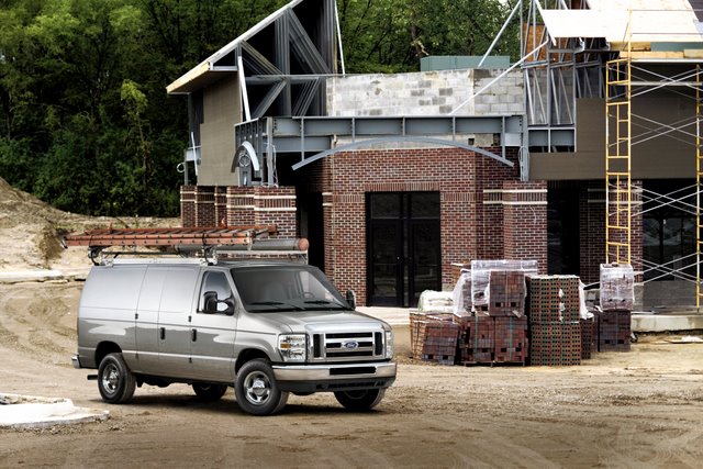 Roush CleanTech’s Ford trucks and vans fueled by propane autogas, such as this E-350, offer the same horsepower, torque, and towing capacity rating as gasoline-fueled equivalents. 