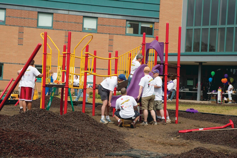 The build taught students what they can accomplish through hard work and by partnering with the community. Plus, there were Vikings Cheerleaders there – sorry, no photos of that! 