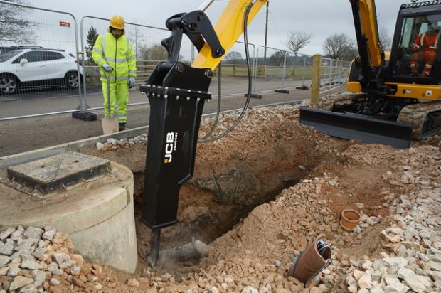 JCB Releases Contractor Range of Hydraulic Breakers #bauma2016