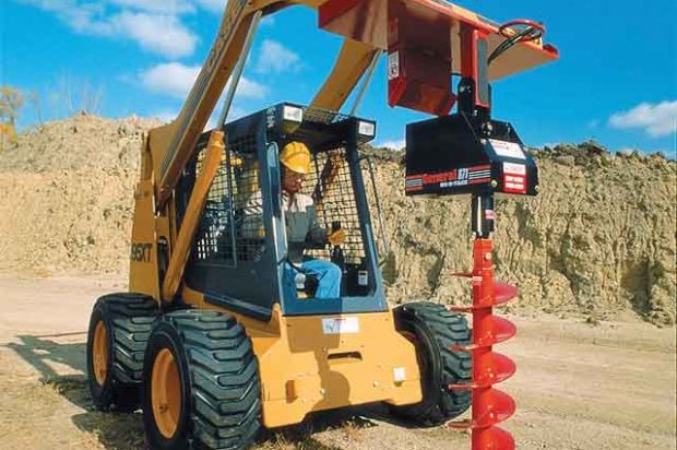 Helpful Tips for Properly Operating Earth Auger Attachments