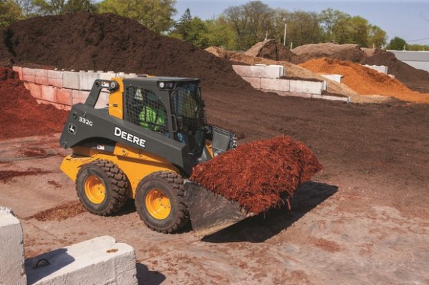 New John Deere Light Material High-Capacity Buckets for G-Series Loaders