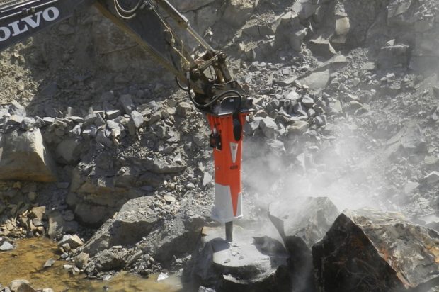 Volvo Partners with Allied Construction Products, Expanding Hydraulic Breaker and Compactor Attachment Options