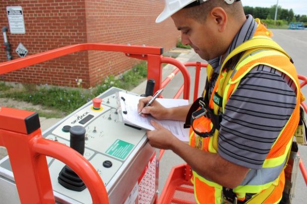 ANSI Insights: New Stand-Alone MEWP Training Standard Provides Clearer Picture of Compliance