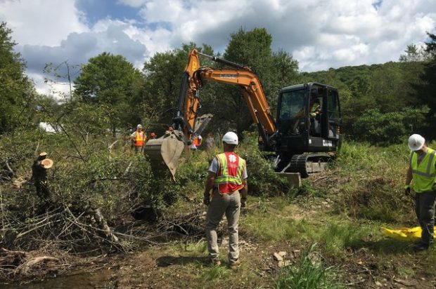 Case Dealer Medico Industries Supports Team Rubicon in Flood Mitigation Project in Susquehanna County, Pa.