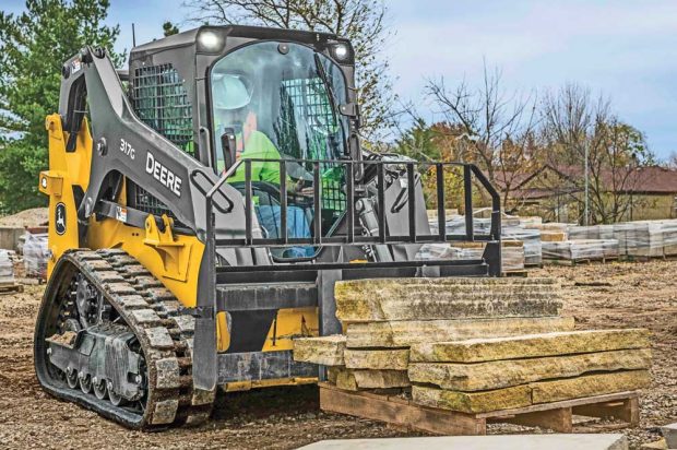 Track Tips: Insights into Managing a Compact Track Loader’s Rubber Treads