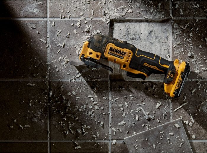 Dewalt compact deals oscillating tool