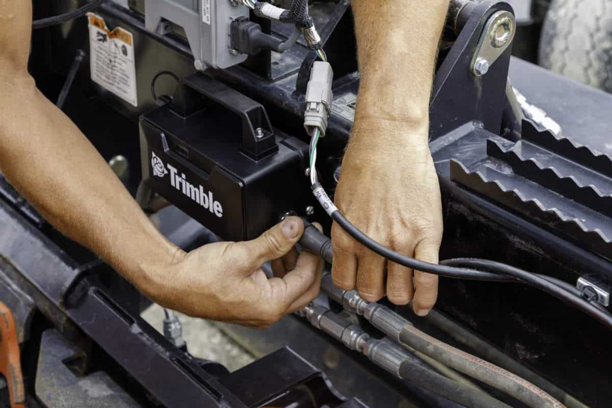 Case Study Ohio's LK & Sons Excavating Capitalizes on Trimble's