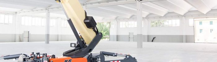JLG’s Bi-Energy Compact Crawlers
