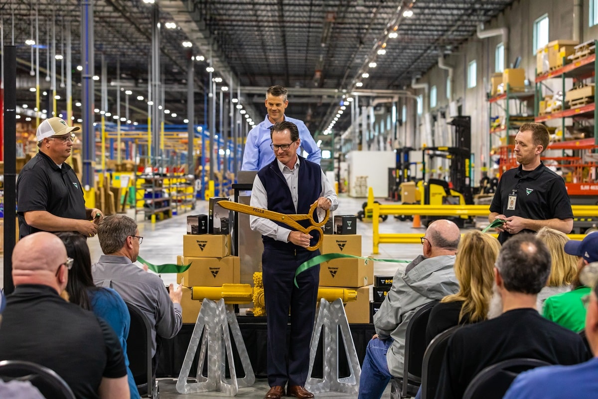 Vermeer Opens New Global Parts Distribution Center Compact Equipment Magazine