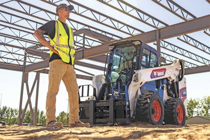 Bobcat S86 skid steer