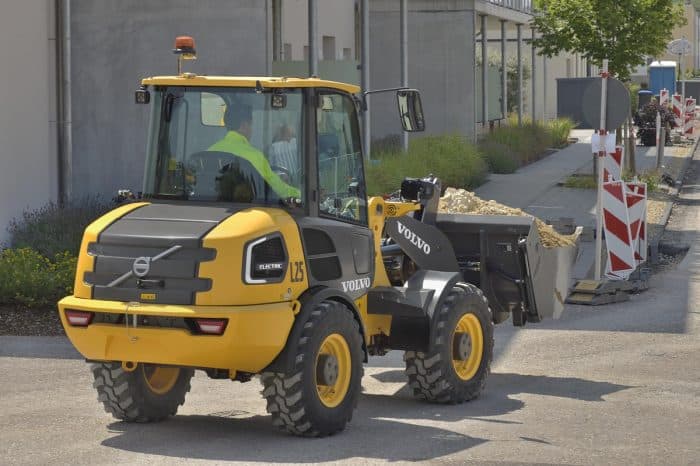 Volvo-VCE-L25