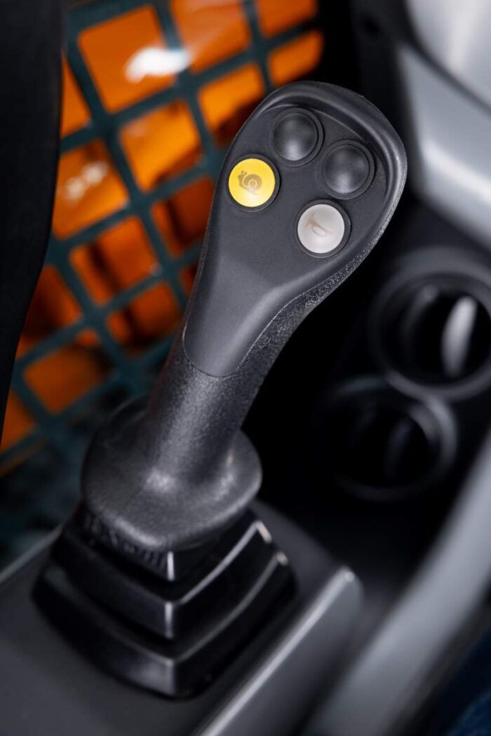 Develon joystick