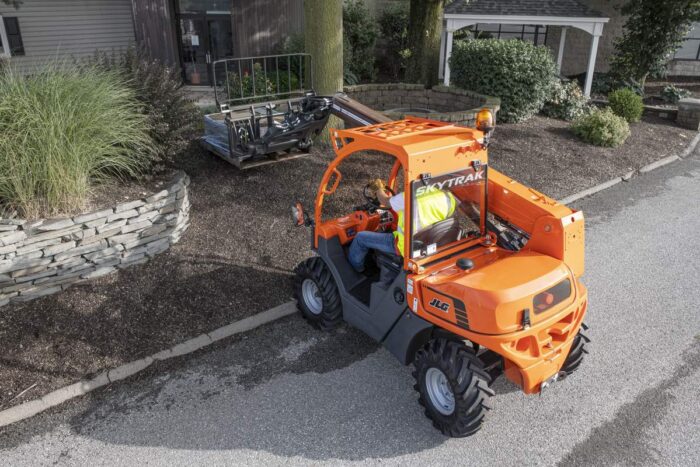 Skytrak3013 compact telehandler