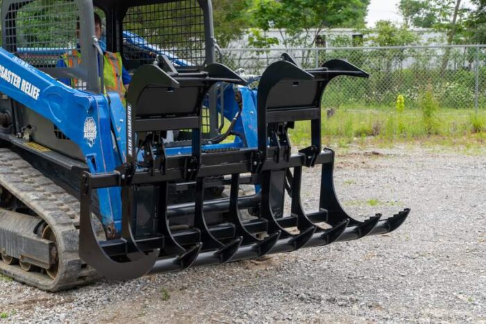 Blue Diamond Unveils HDX Series Grapple Rakes and Buckets compact track loader