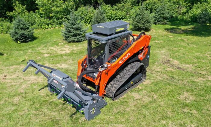 Loftness Cool Flow system on a Kubota SVL97-3 compact track loader. 