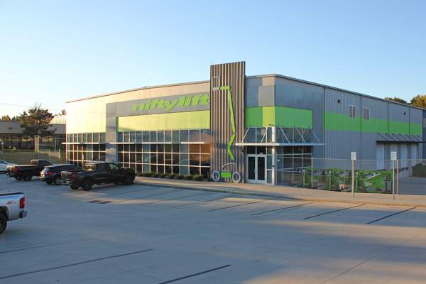 Niftylift marks five years in Greer