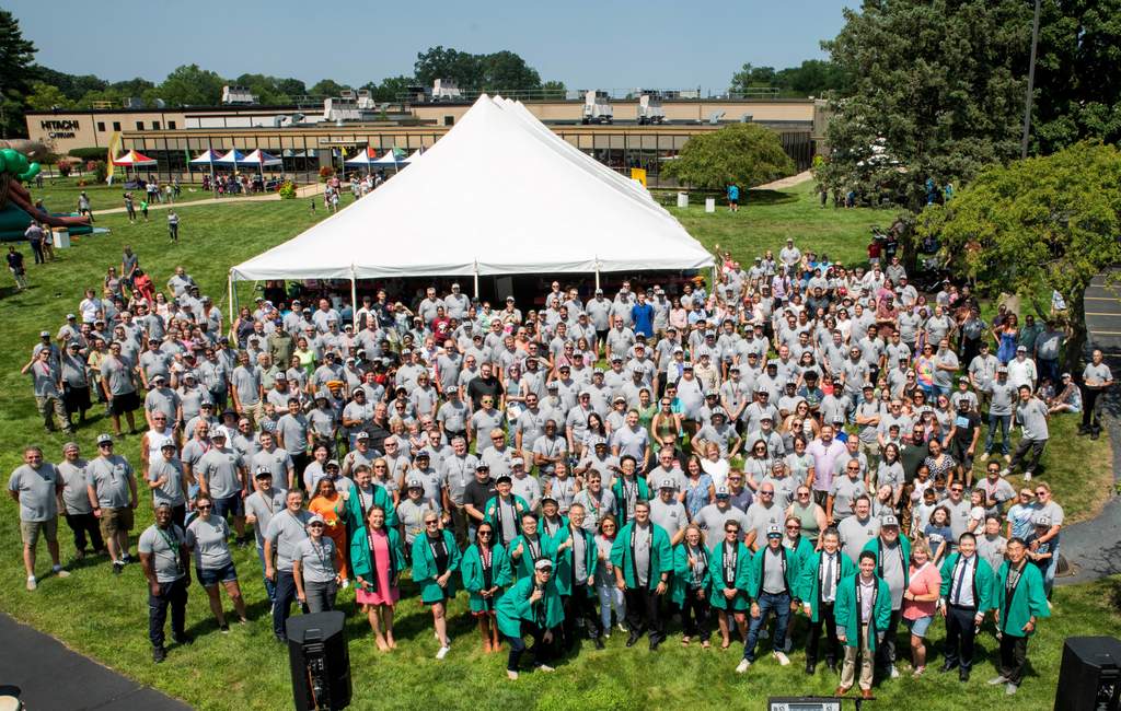 Sulliar hitachi 60th Picnic Group