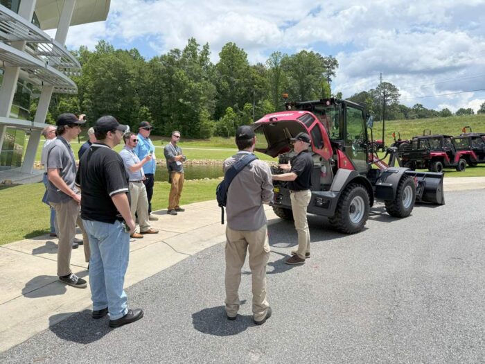 Yanmar V7 compact wheel loader walkround with journalists 