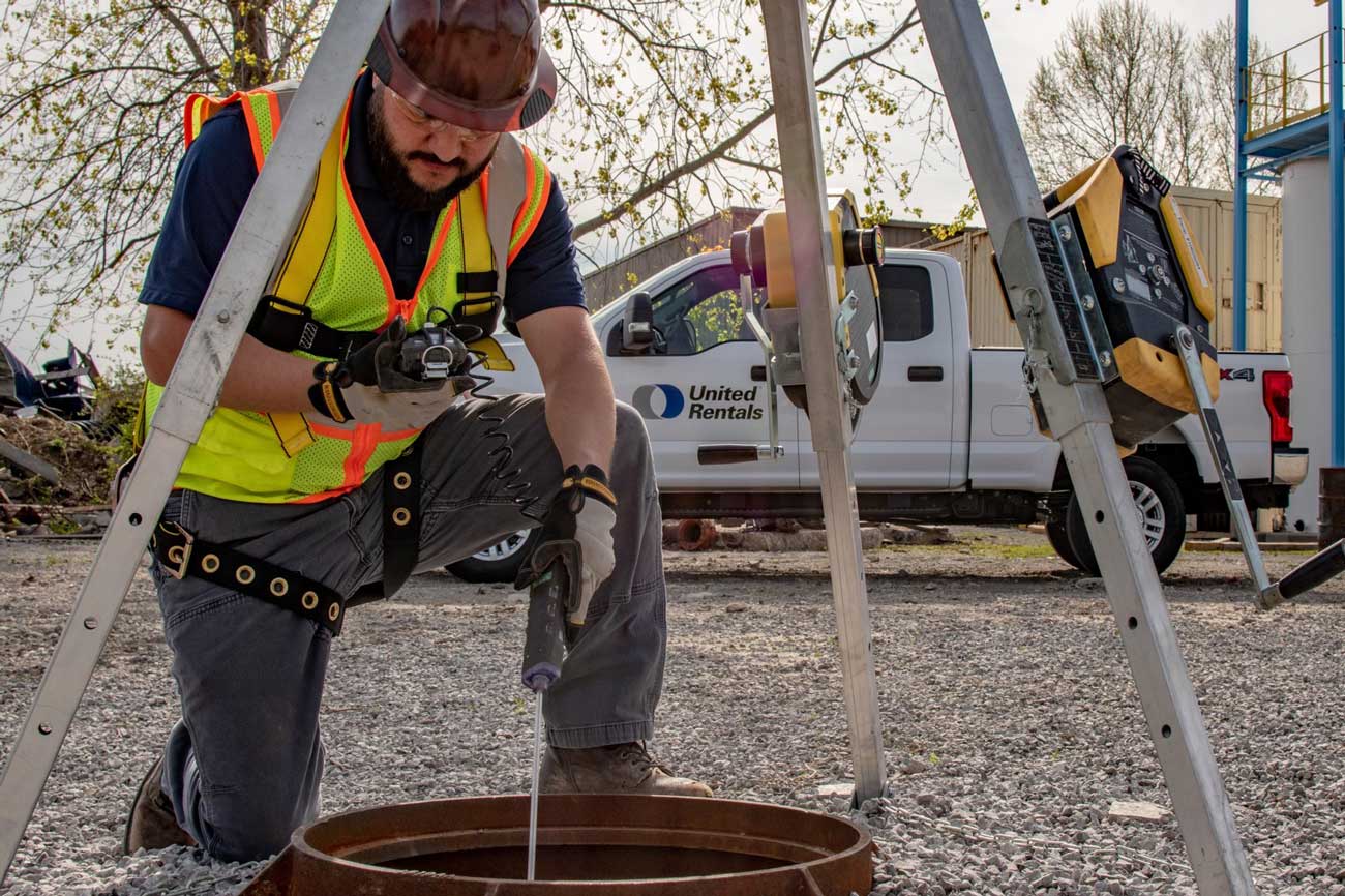 United Rentals Confined Space Safety Week