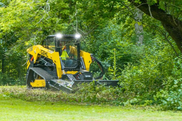 GEHL_VT360_CTL_Brush_Cutter