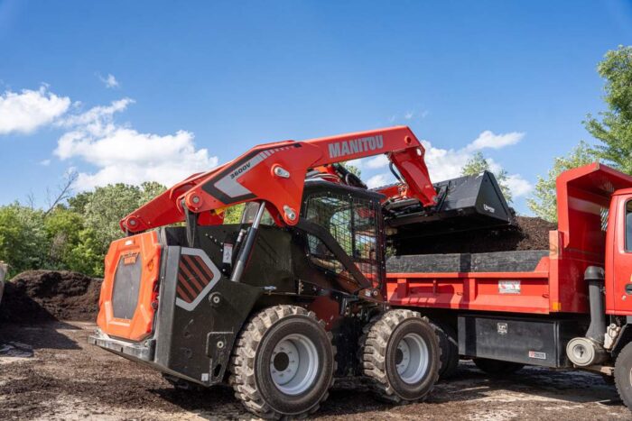 Manitou_3600V_Skid_Steer_2025_Truck_Loading into the back of a truck 