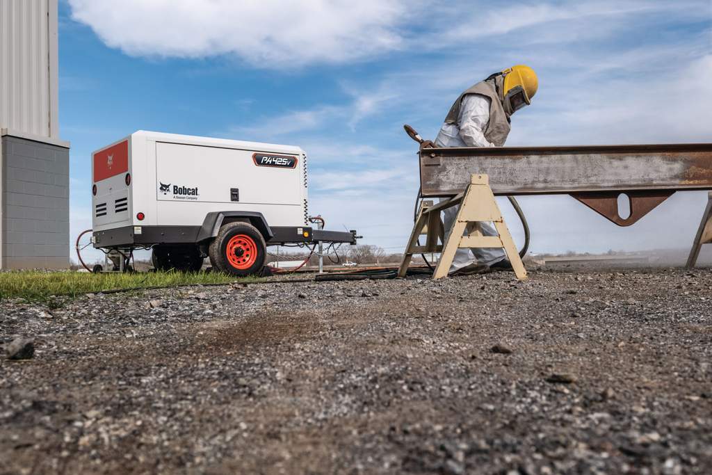 bobcat compressors with worker