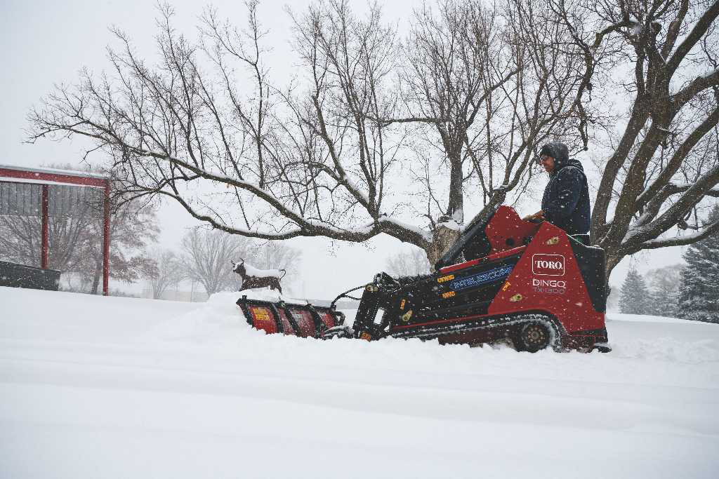 Toro Dingo in the snow