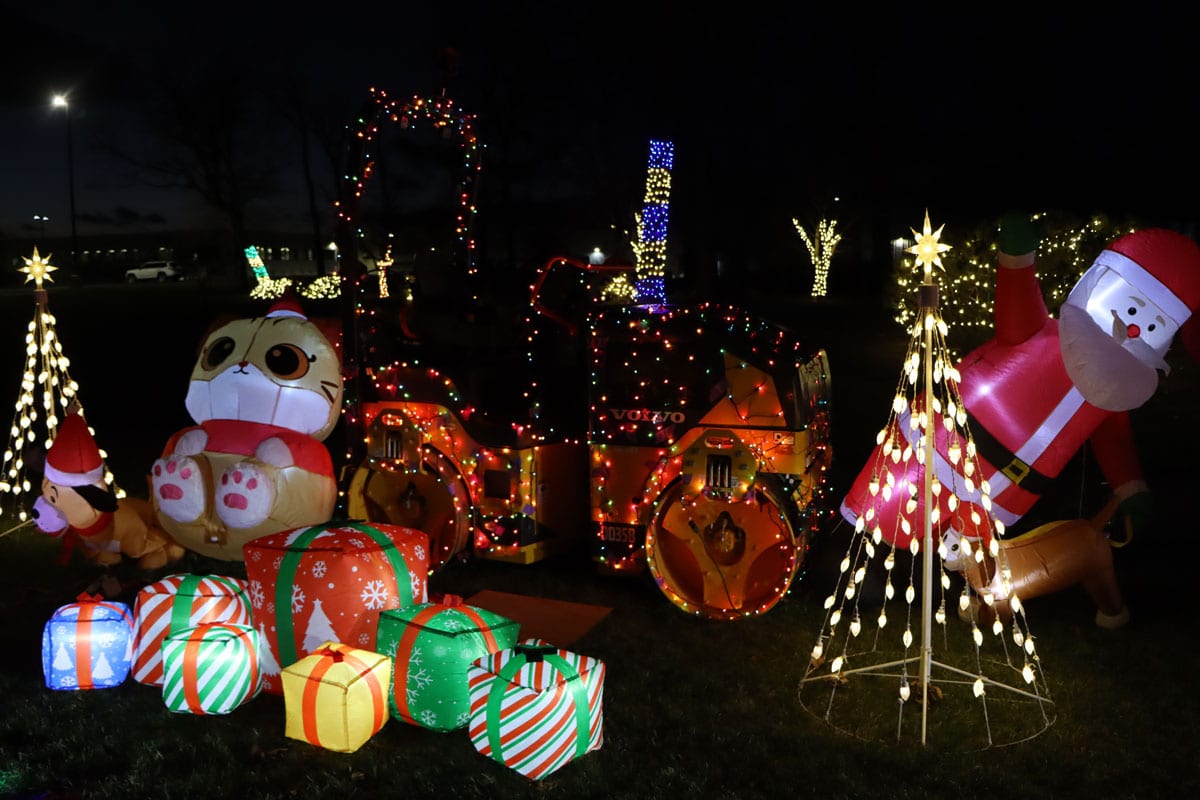 Volvo Holiday Lights