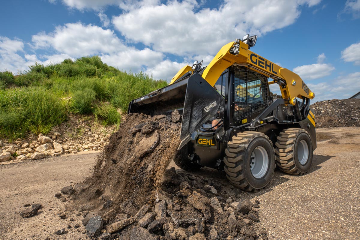 Work Bigger with New GEHL Large-Frame Loaders