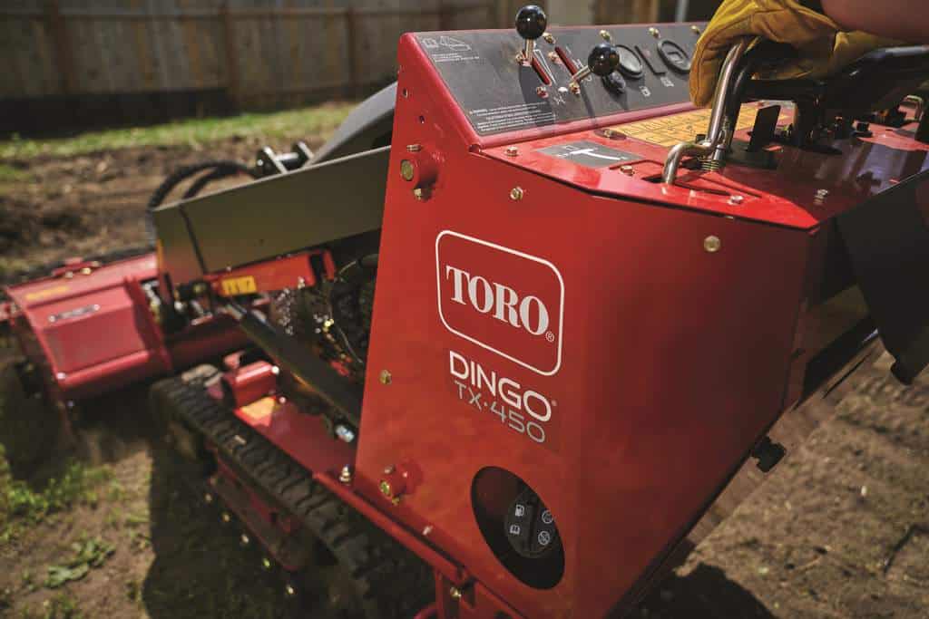 Dingo TX450 compact utility loader closeup on the backside