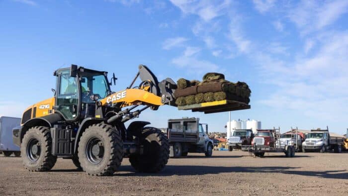 Case compact wheel loader