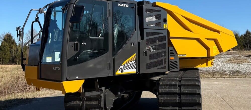 The Kato IC110R Rotating Crawler Carrier