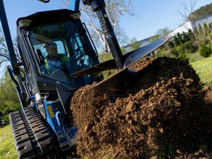 Blue Diamond auger