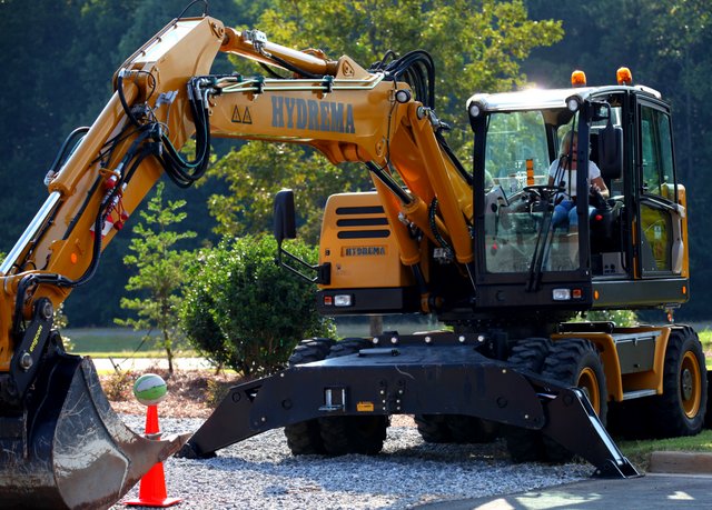 hydrema-excavator